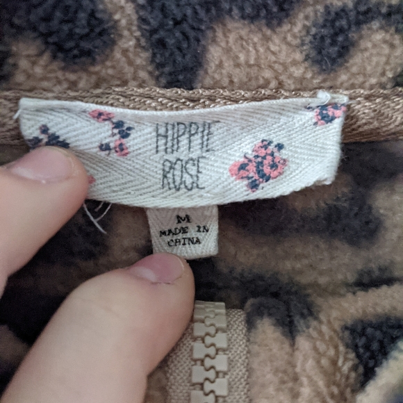 hippie rose cheetah print quarter zip! - Picture 2 of 3